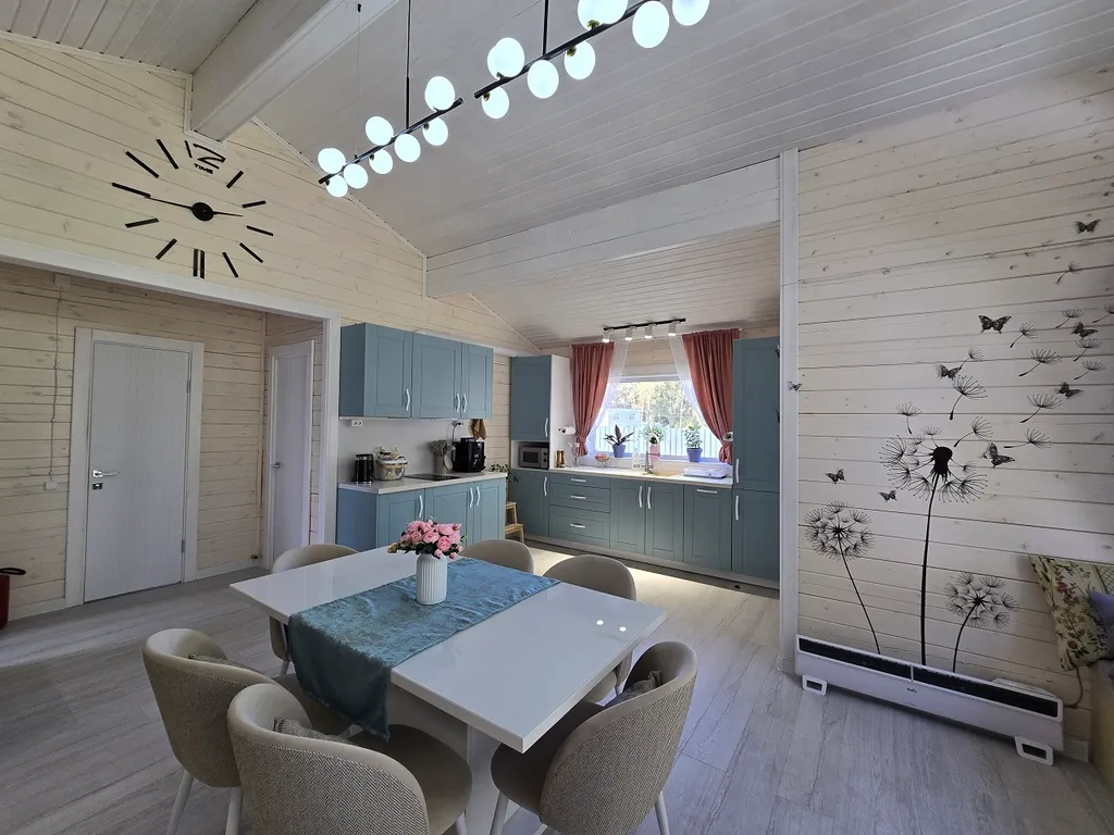 Уютный дом с баней у березового леса