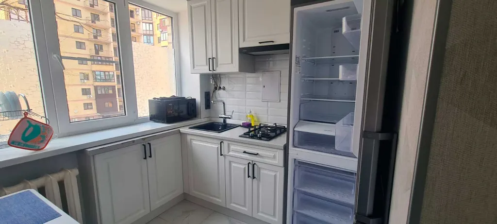 Уютная двухкомнатная квартира в спальном районе