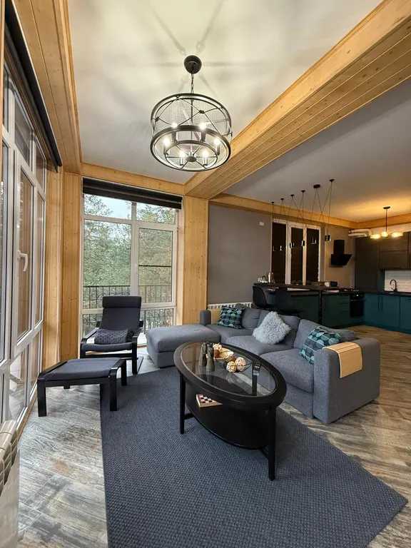 Апартаменты с двумя балконами