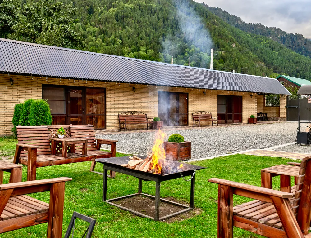 Коттедж Уютный дом — аренда посуточно в Теберда