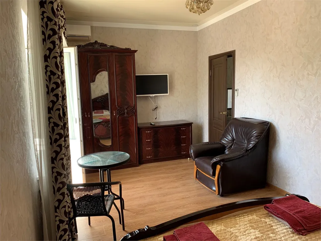 Квартира Комната — Кучугуры