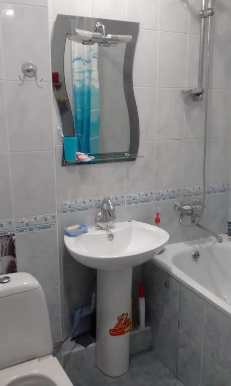 Уютная чистая рядом с озером и парком