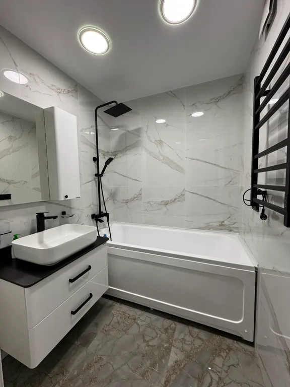 Уютная дизайнерская квартира в центральном районе города