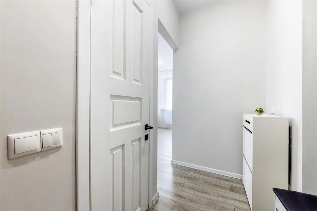 Прекрасная однокомнатная квартира возле метро Лухмановская