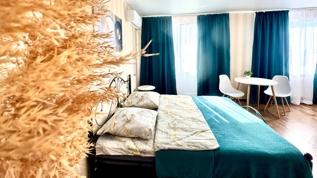 Студия с красивым видом на город