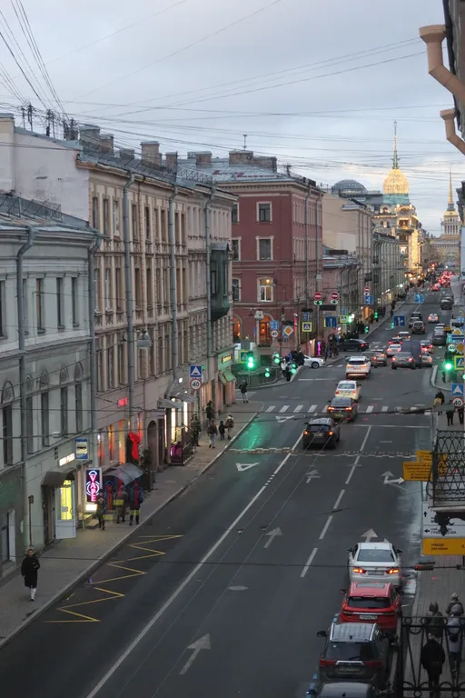 5-комнатная Квартира