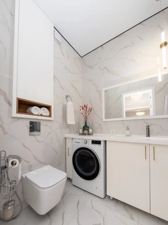 3-комнатная квартира в районе "Mega Alma-Ata"