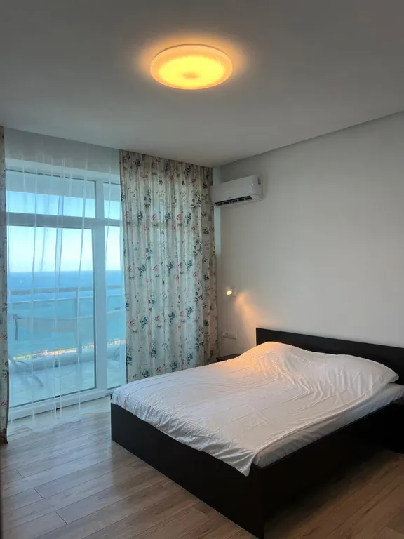 Квартира Апартамент с террасой с панорамным видом на море — аренда посуточно в Кореиз