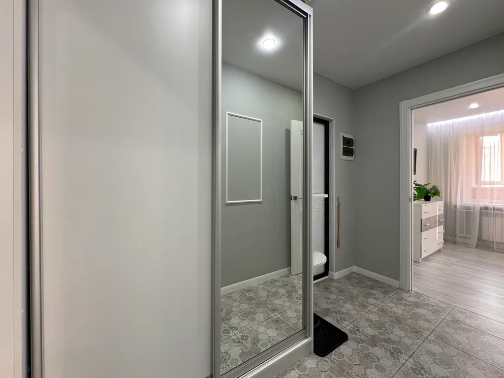 2 к.кв. в пяти минутах от Горного Воздуха не берем оплату за уборку