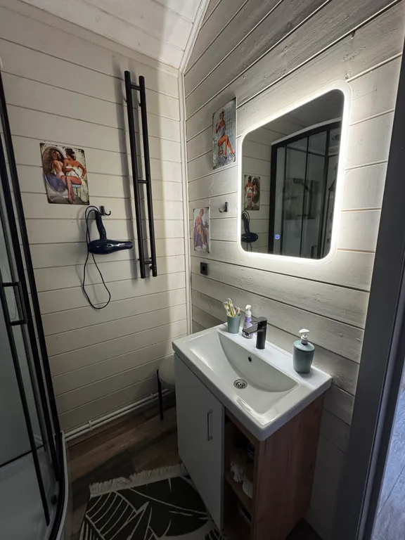 Коттедж Домик студия с чаном — Светлое