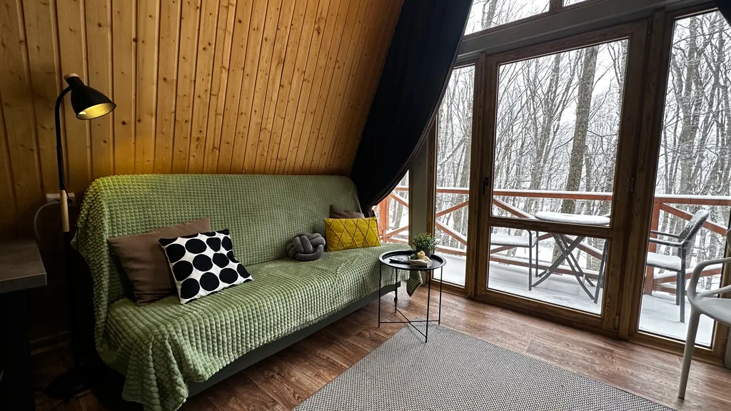 Уютный дом для отдыха наедине с природой