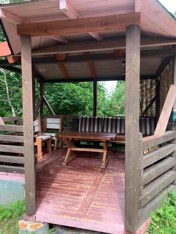 Домик у реки