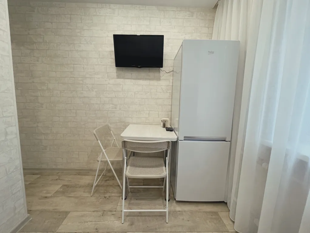 Комфортная двухкомнатная квартира в центре!