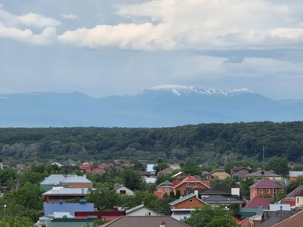 Уютная квартира с видом на горы находится в р-не Черёмушки