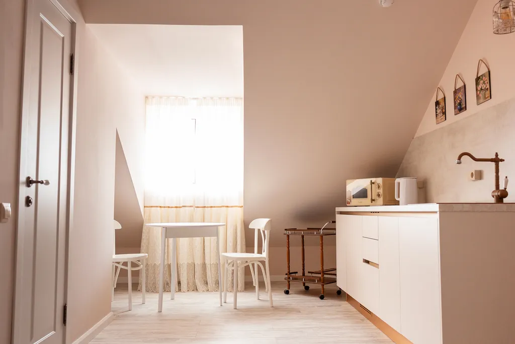 Квартира Уютная студия на мансарде, клуб Дача — аренда посуточно в Петергоф