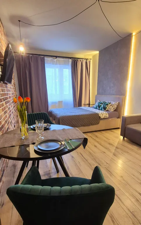 Брутальная и уютная лофт-студия в самом центре города