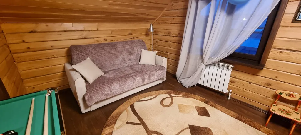 Уютный деревянный дом с баней