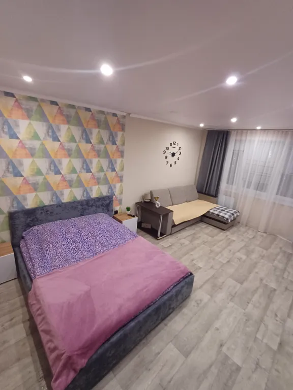 Уютная квартира с прекрасным видом — аренда посуточно в Саранск