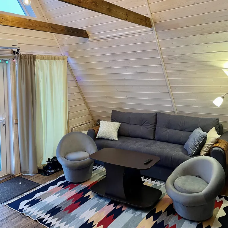 Уютный коттедж в стиле A-Frame