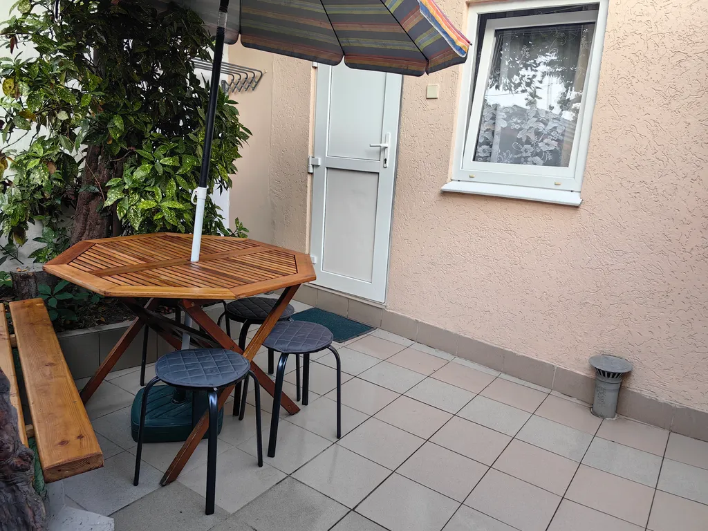 Уютный домик недалеко от моря