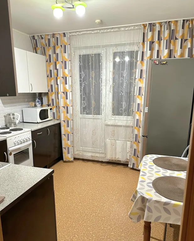 Квартира Уютная, просторная квартира в ЖК Солнечный — Тихвин