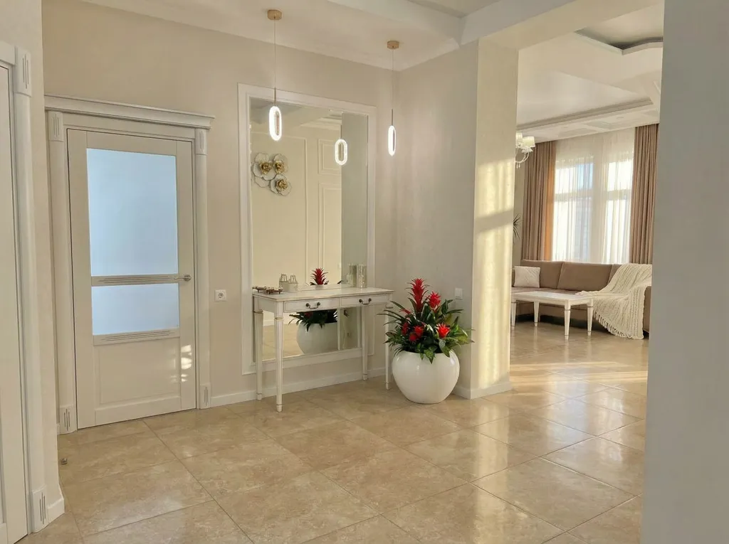 Прекрасный просторный дом для отдыха в лучшем районе