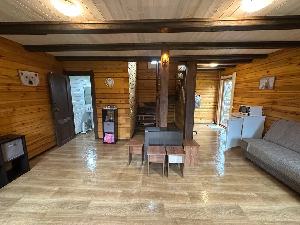 Двухэтажный гостевой дом