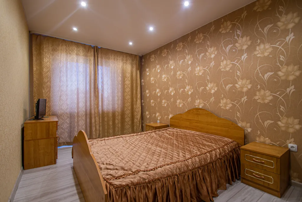 Просторная квартира для вашего отдыха рядом с ЦПКиО от Kravc Group