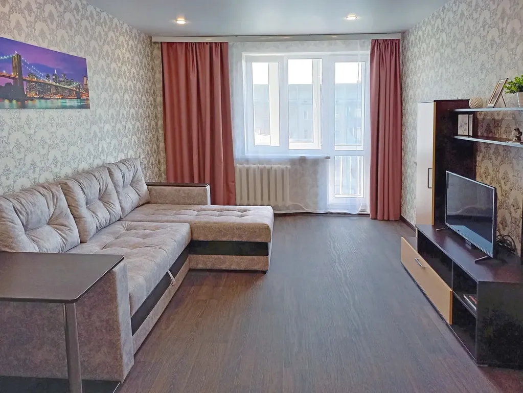 2-х комнатная квартира в 5 минутах от набережной Брюгге — аренда посуточно в Йошкар-Ола