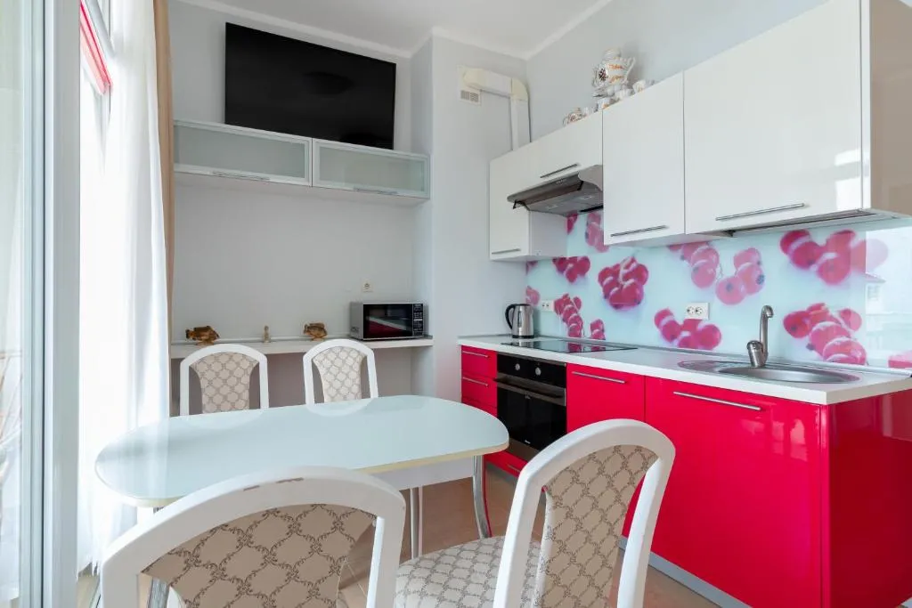 Апартаменты с видом на море и балконом №302