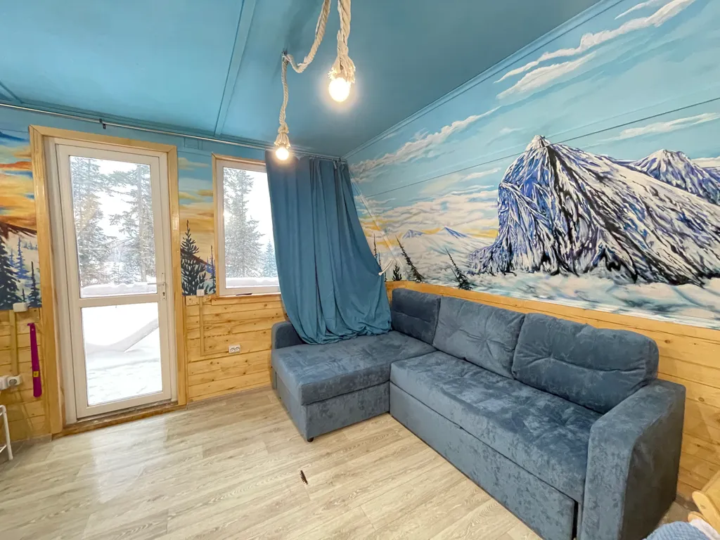 Коттедж Шале в стиле A-frame с видом на горы и лес — Шерегеш