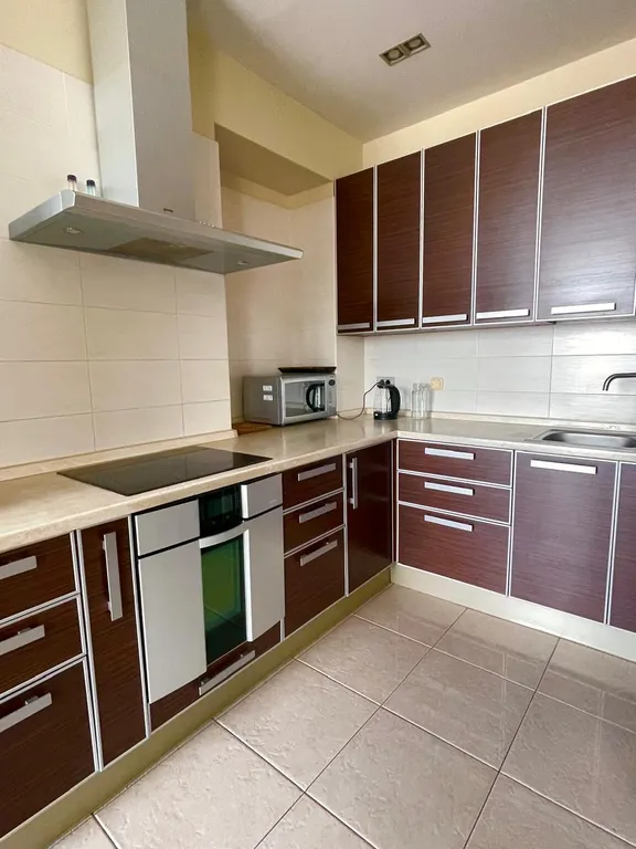 Квартира в сам центре у Белого дома с видом на площадь и Золотой мост