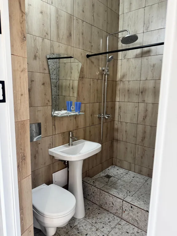 Семейный номер с теплым бассейном