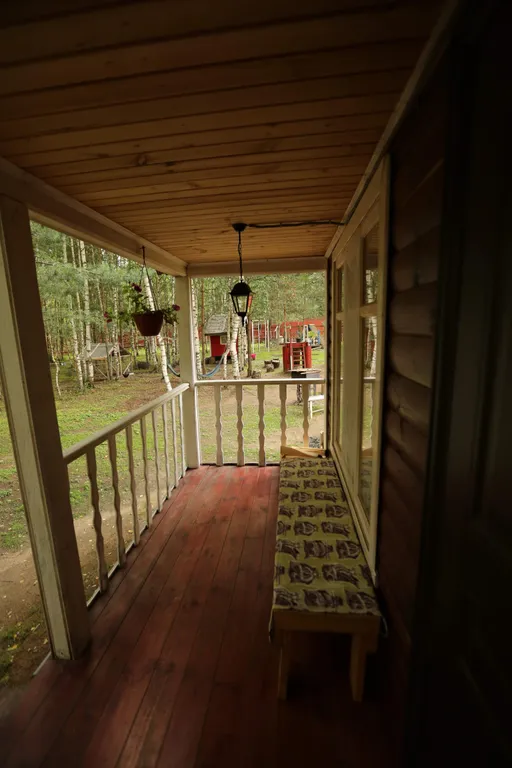 Вишнёвый домик в Махре