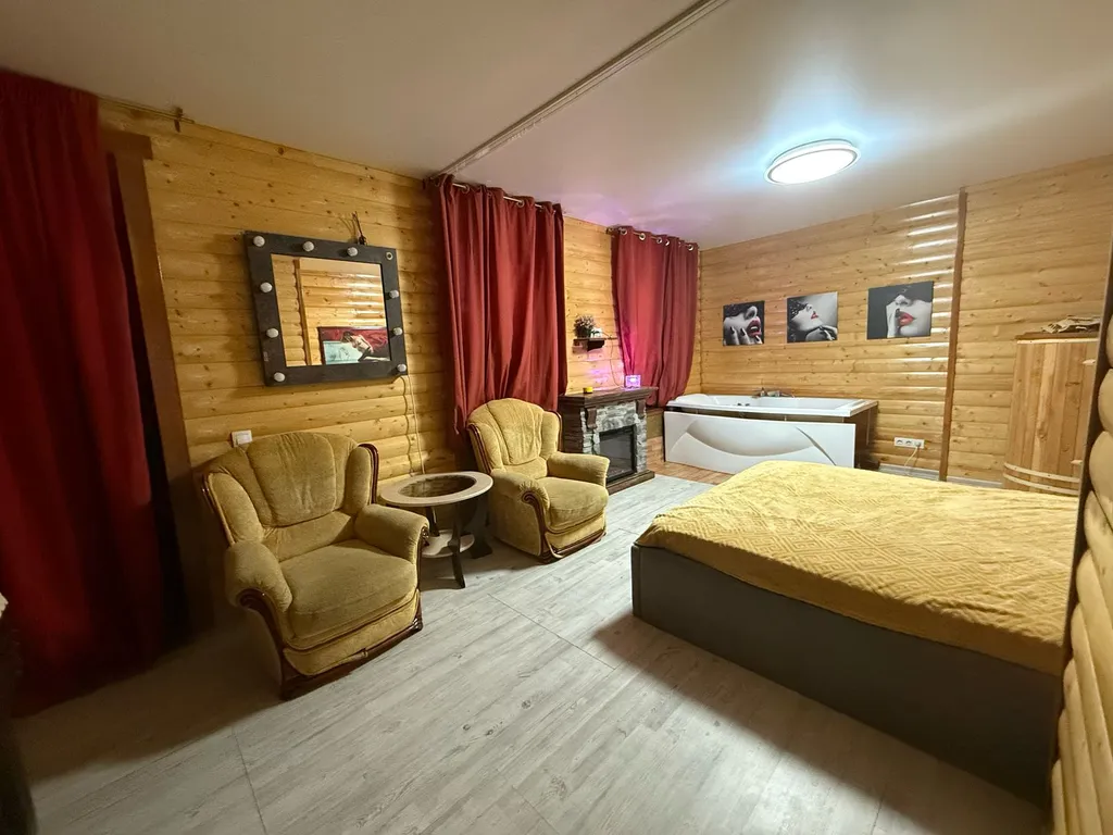 Квартира с отдельным входом — аренда посуточно в Саратов