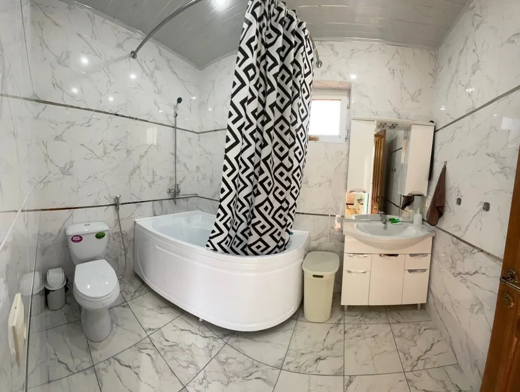 Коттедж Частный уютный новый дом — Дербент