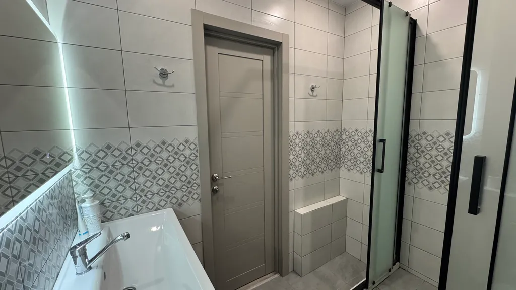 Новая евродвушка с закрытой территорией и двором-парком