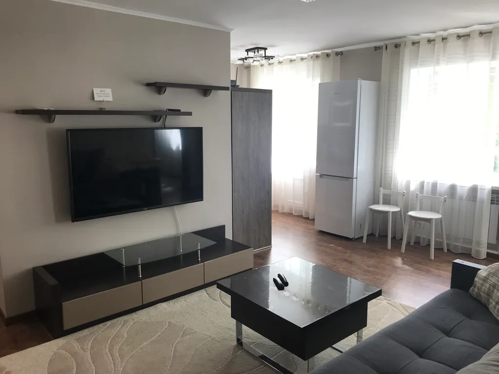 Квартира Семейная квартира в центре — Тюмень