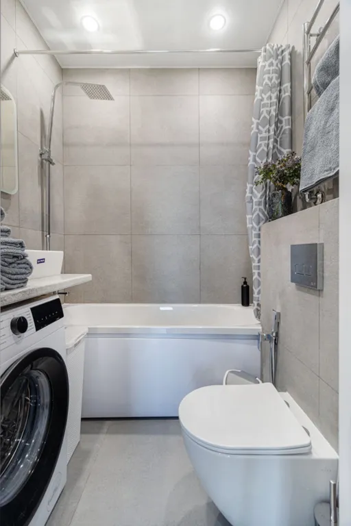 3-х комнатная квартира в новом районе Минска в центре города