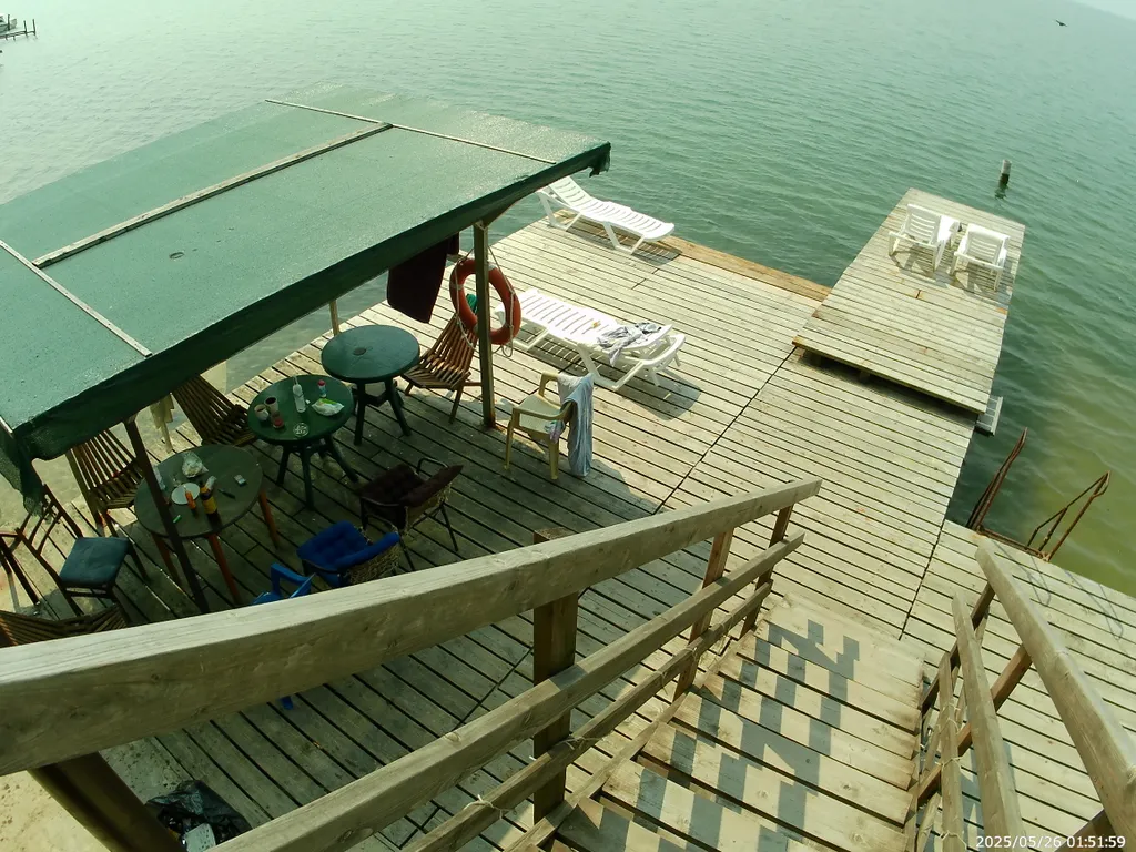 Дом возле моря