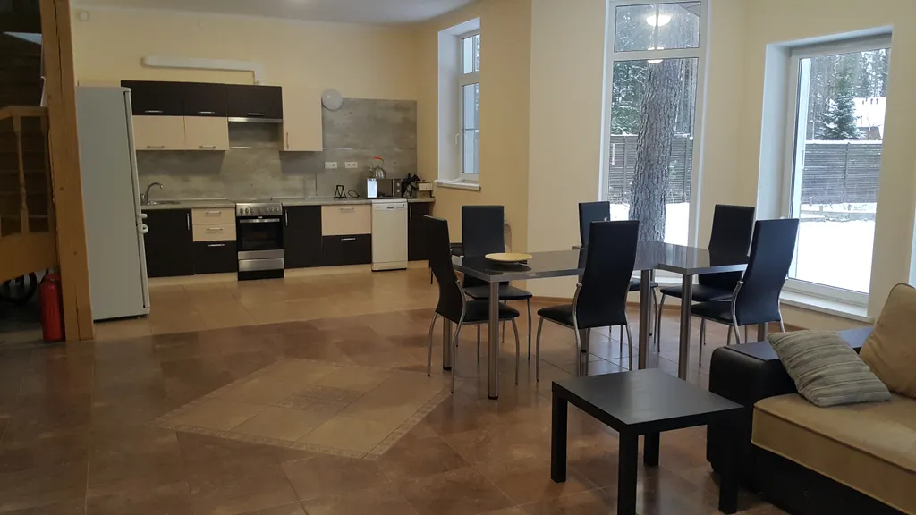 5-комнатный Дом