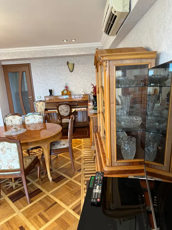 Апартаменты в центре с восхитительным видом на море