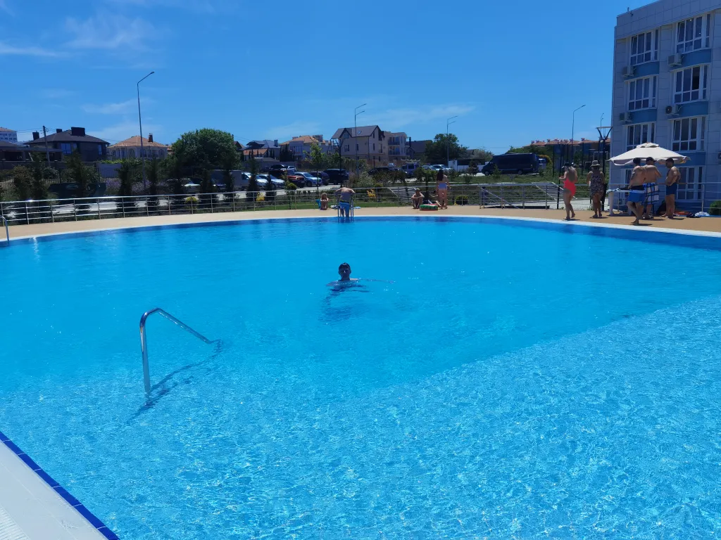 Квартира Уютные апартаменты у моря в закрытом комплексе Адмиральская лагуна — Севастополь