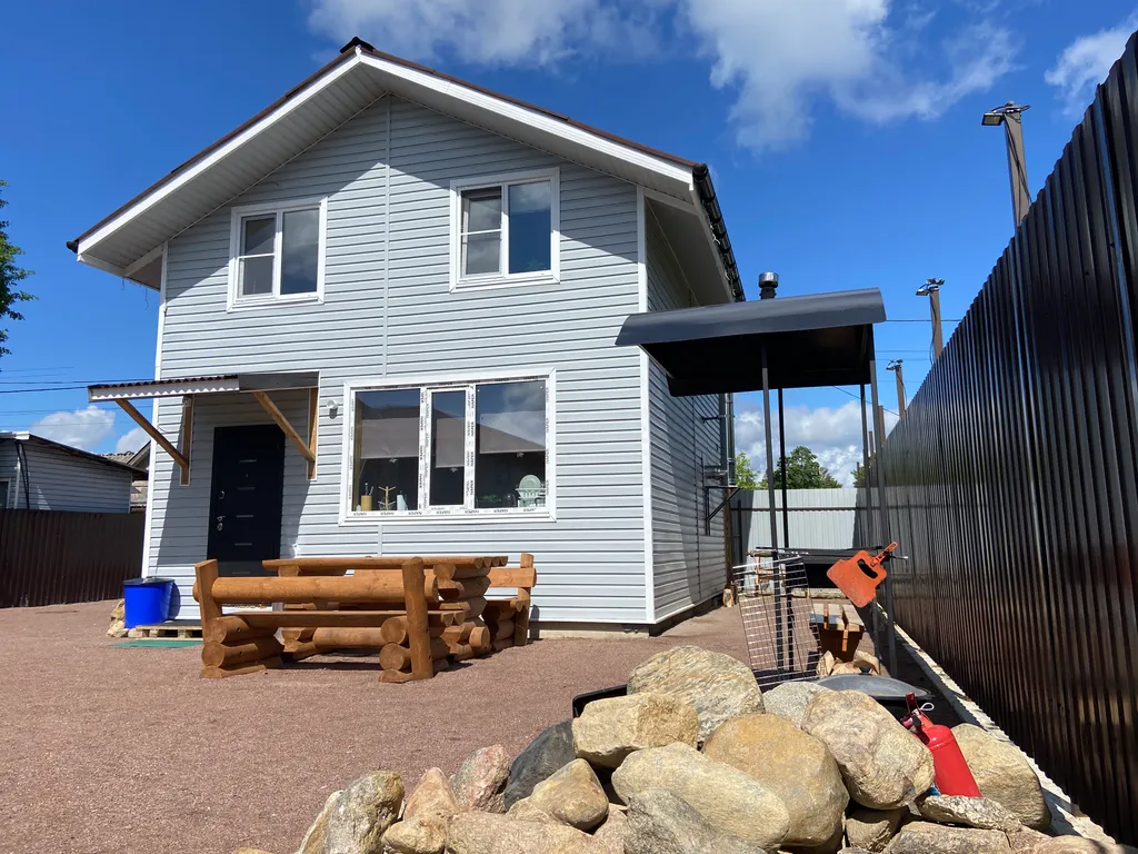 Коттедж с баней на дровах