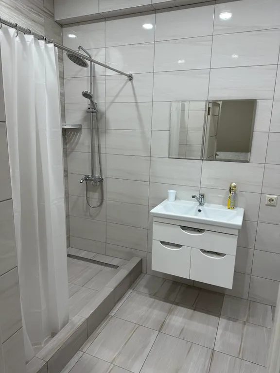 Квартира Новая 2-х комнатная квартира в ЖК Лазурный Берег — Махачкала