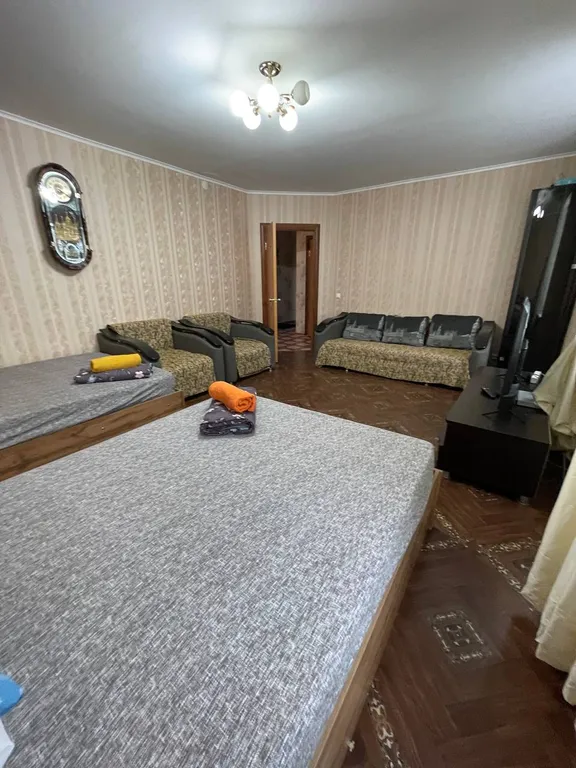 Комфортная двухкомнатная квартира в центре