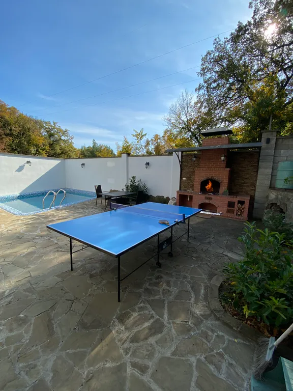 Коттедж Дом с бассейном у Массандровского дворца — аренда посуточно в Массандра