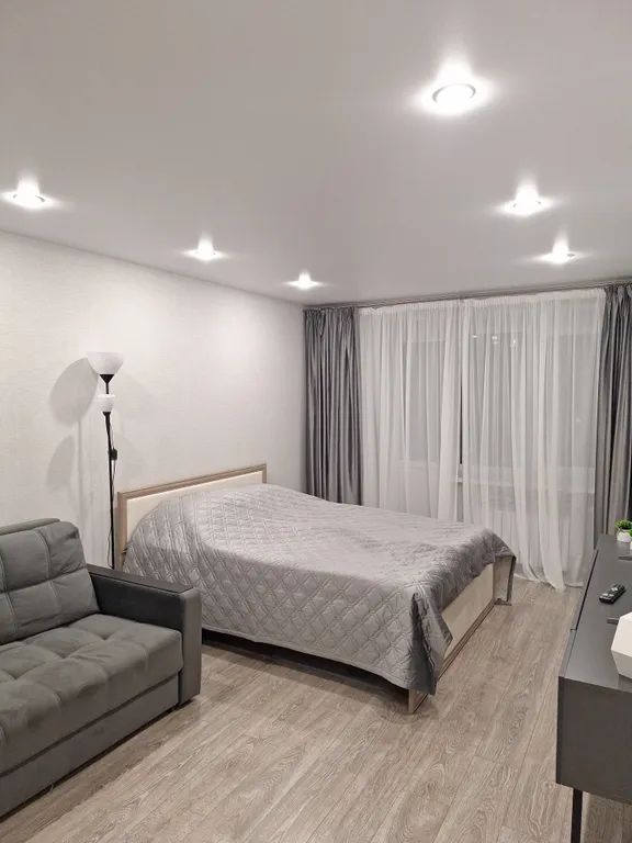 1-комнатная квартира с прекрасным видом из окна