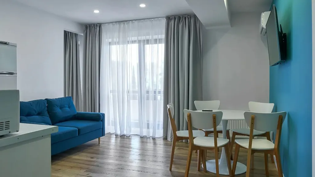 3-комнатная Квартира — аренда посуточно в Алушта