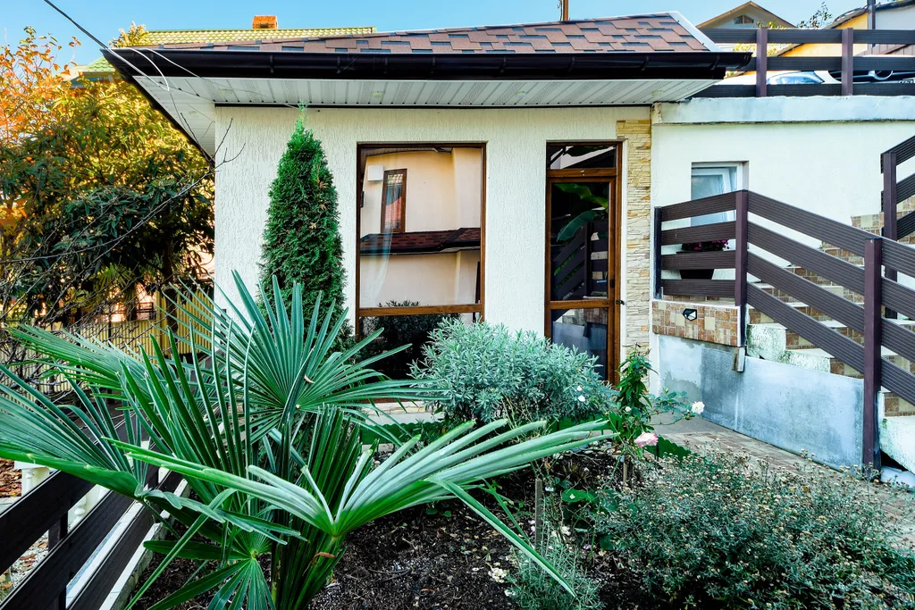 Коттедж Домик на горе Ахун у моря — Сочи